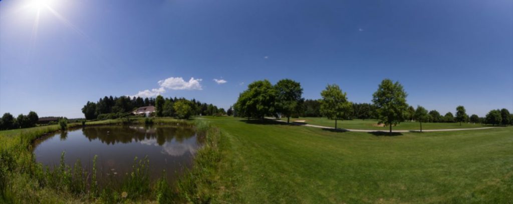 Blick über den Golfplatz